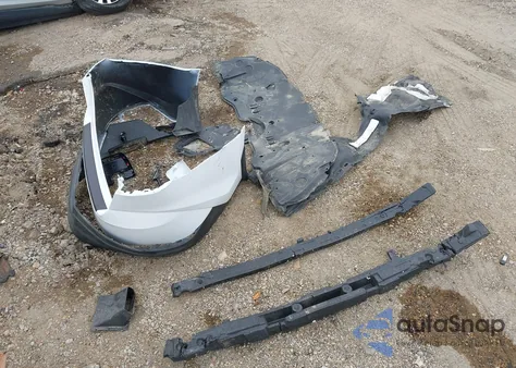 2025 Toyota Camry Le from USA, damaged, VIN 4T1DAACK5SU124791